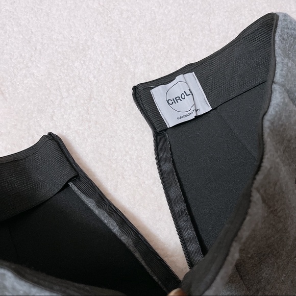 KOREAN STYLE GREY COLOR NEOPRENE MINI SKIRT - Picture 5 of 5